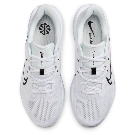 Nike Quest 6